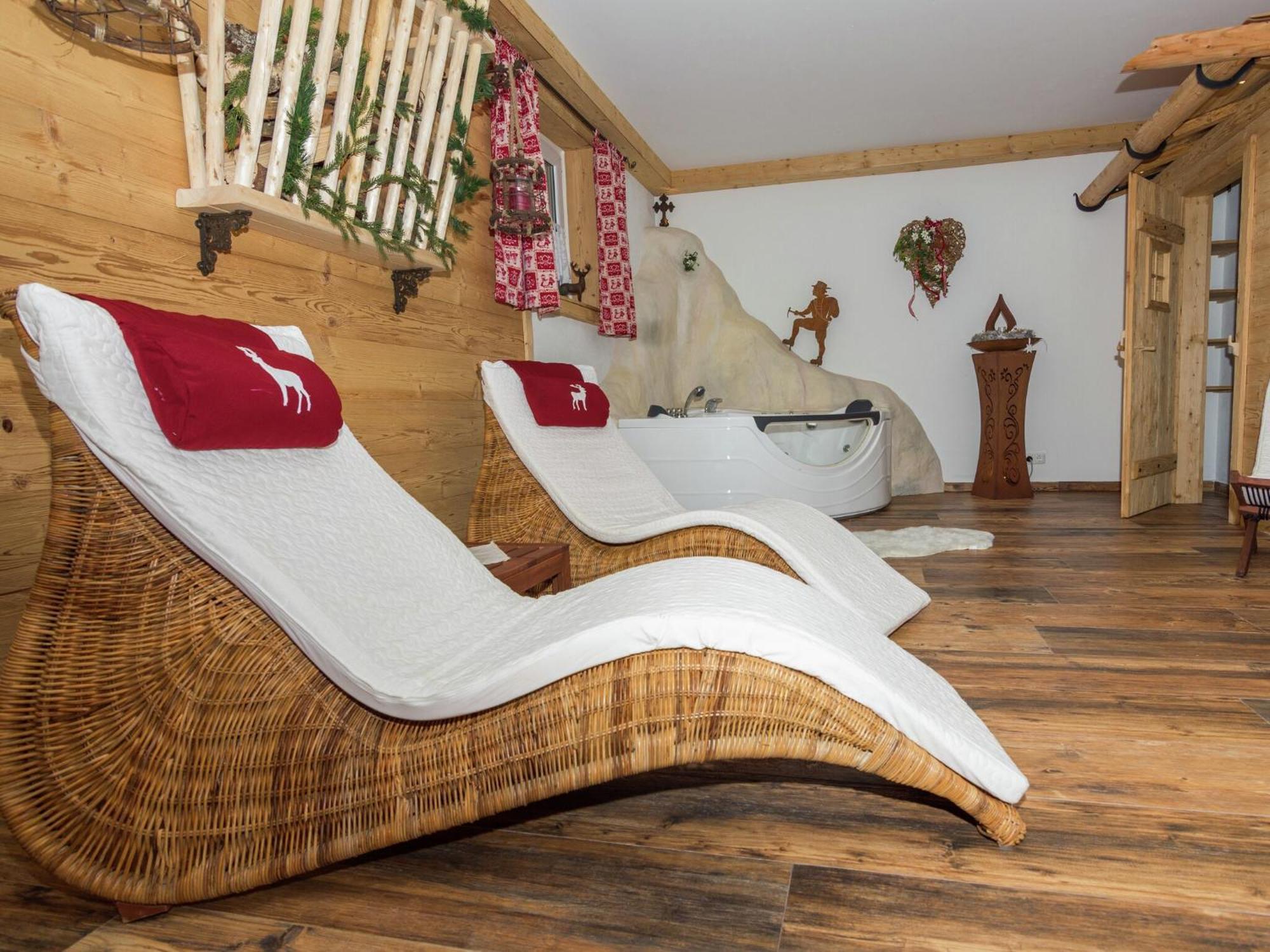 Alluring Holiday Home In Ubersee With Whirlpool Εξωτερικό φωτογραφία