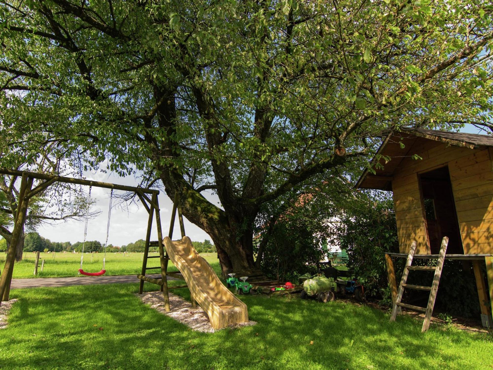 Alluring Holiday Home In Ubersee With Whirlpool Εξωτερικό φωτογραφία