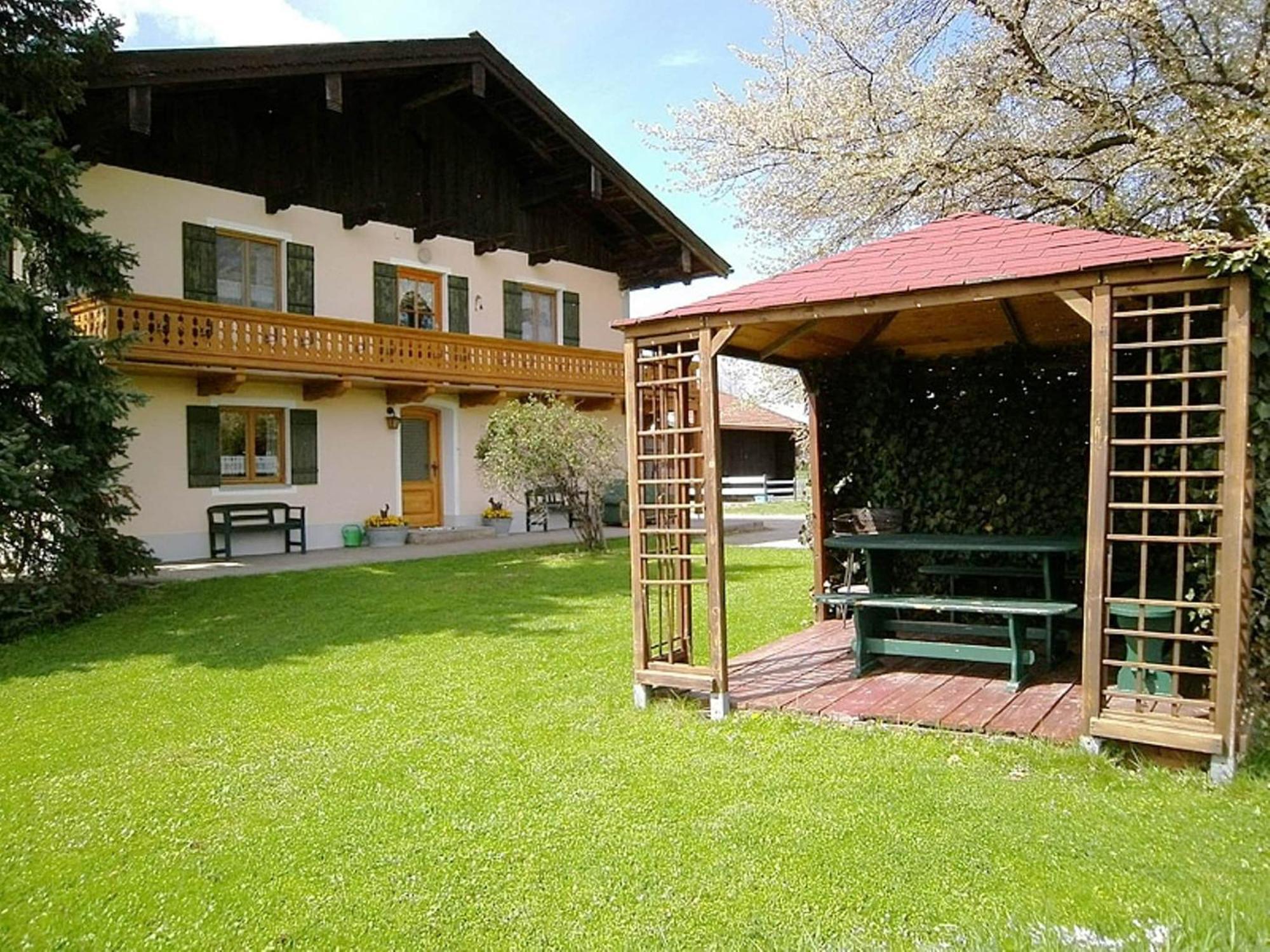 Alluring Holiday Home In Ubersee With Whirlpool Εξωτερικό φωτογραφία