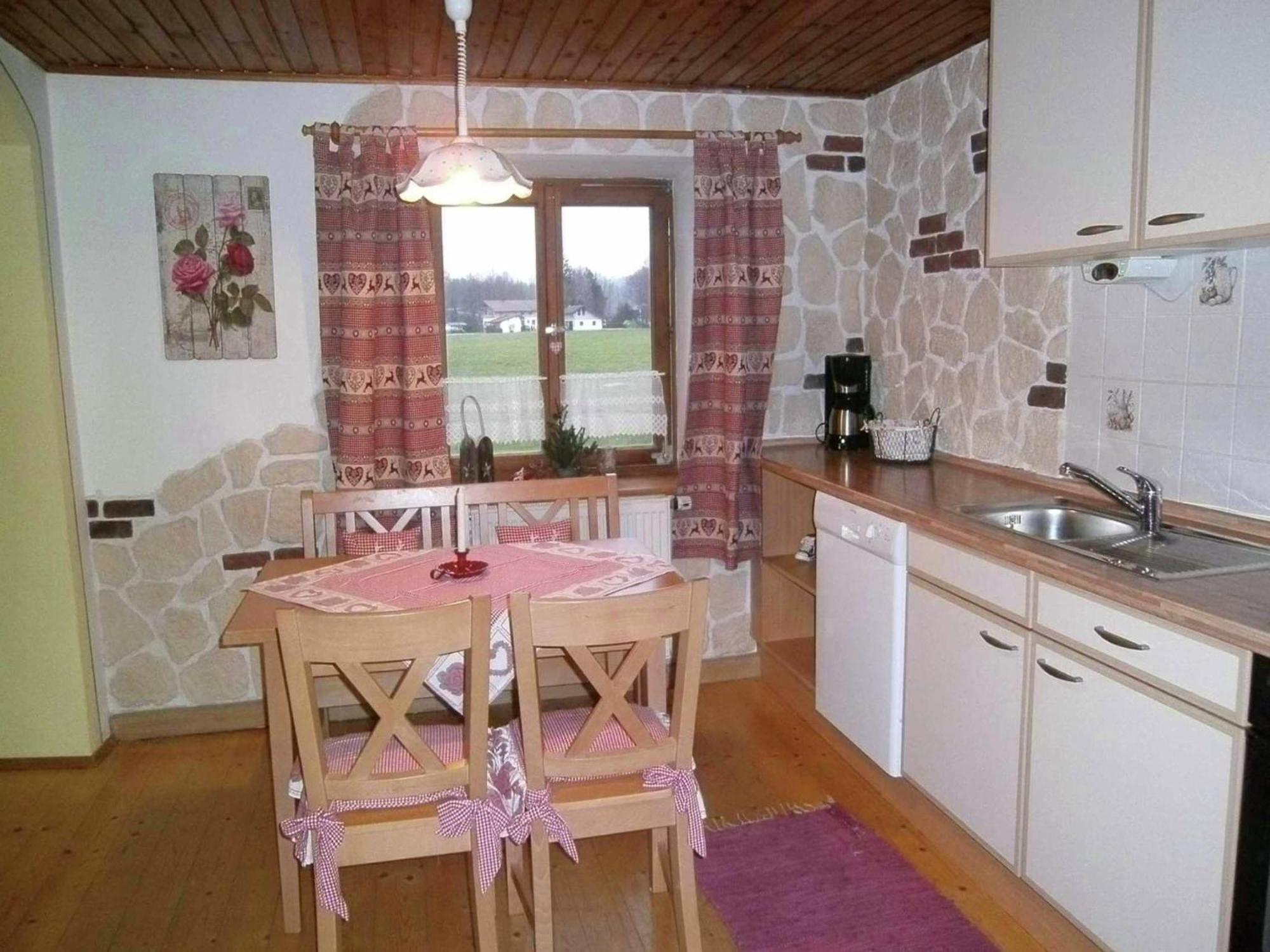 Alluring Holiday Home In Ubersee With Whirlpool Εξωτερικό φωτογραφία